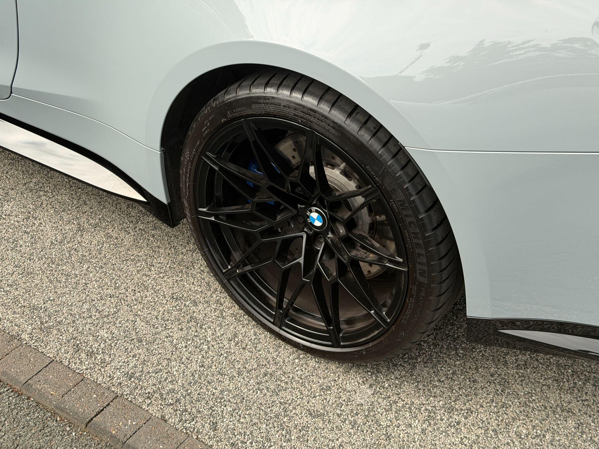 BMW M4 M4 Gallery Image