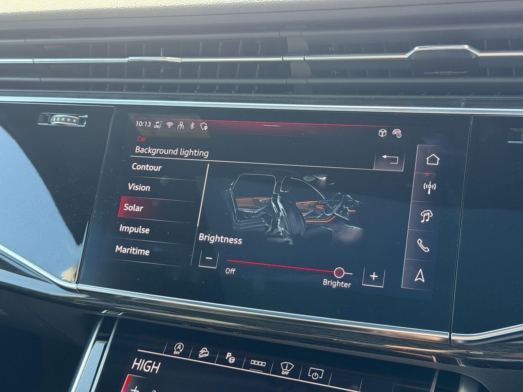 Audi SQ7 SQ7 Gallery Image