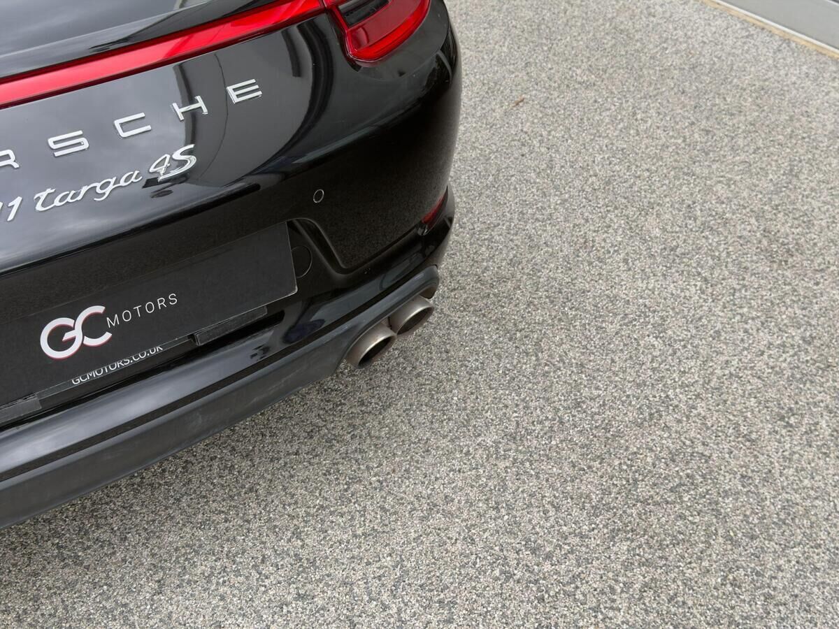 Porsche 911 911 Gallery Image