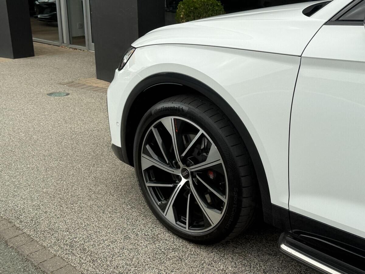 Audi SQ5 SQ5 Gallery Image