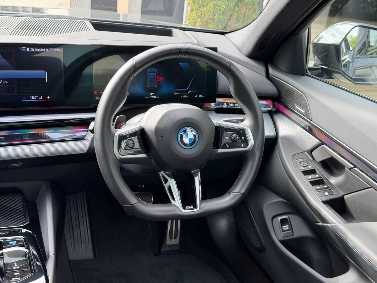 BMW i5 i5 Gallery Image