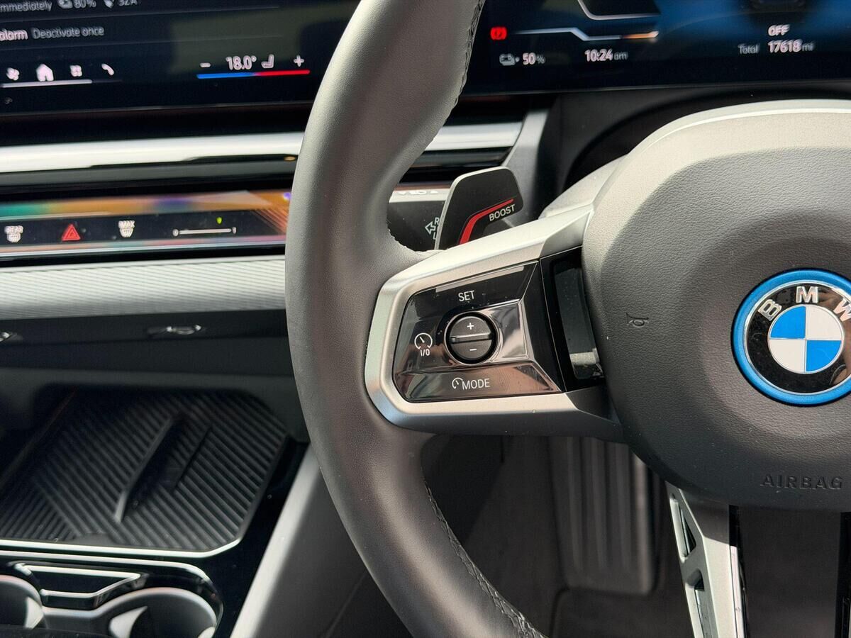 BMW i5 i5 Gallery Image