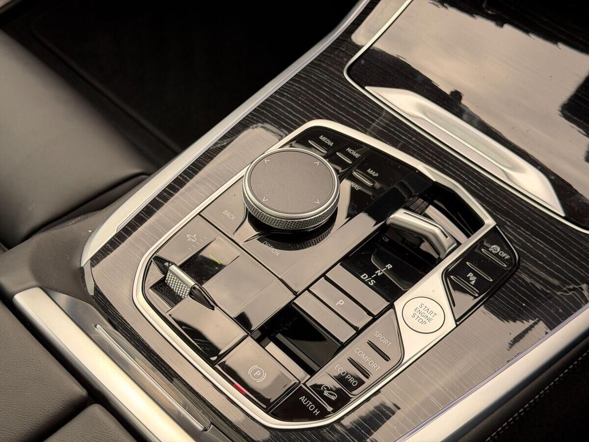 BMW X7 X7 Gallery Image