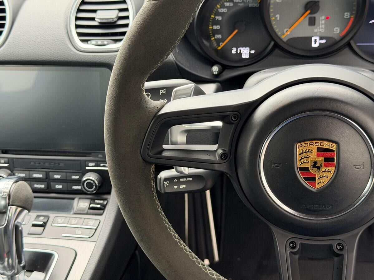 Porsche 718 Cayman 718 Cayman Gallery Image