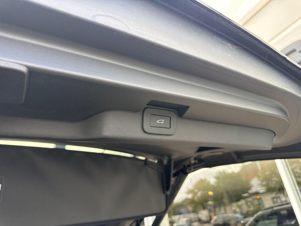 Land Rover Discovery Discovery Gallery Image