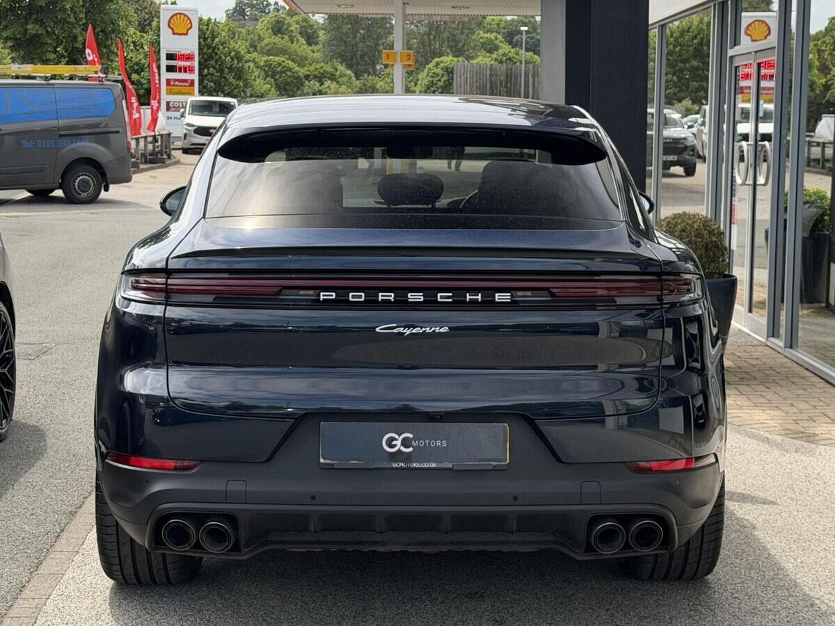 Porsche Cayenne Cayenne Gallery Image