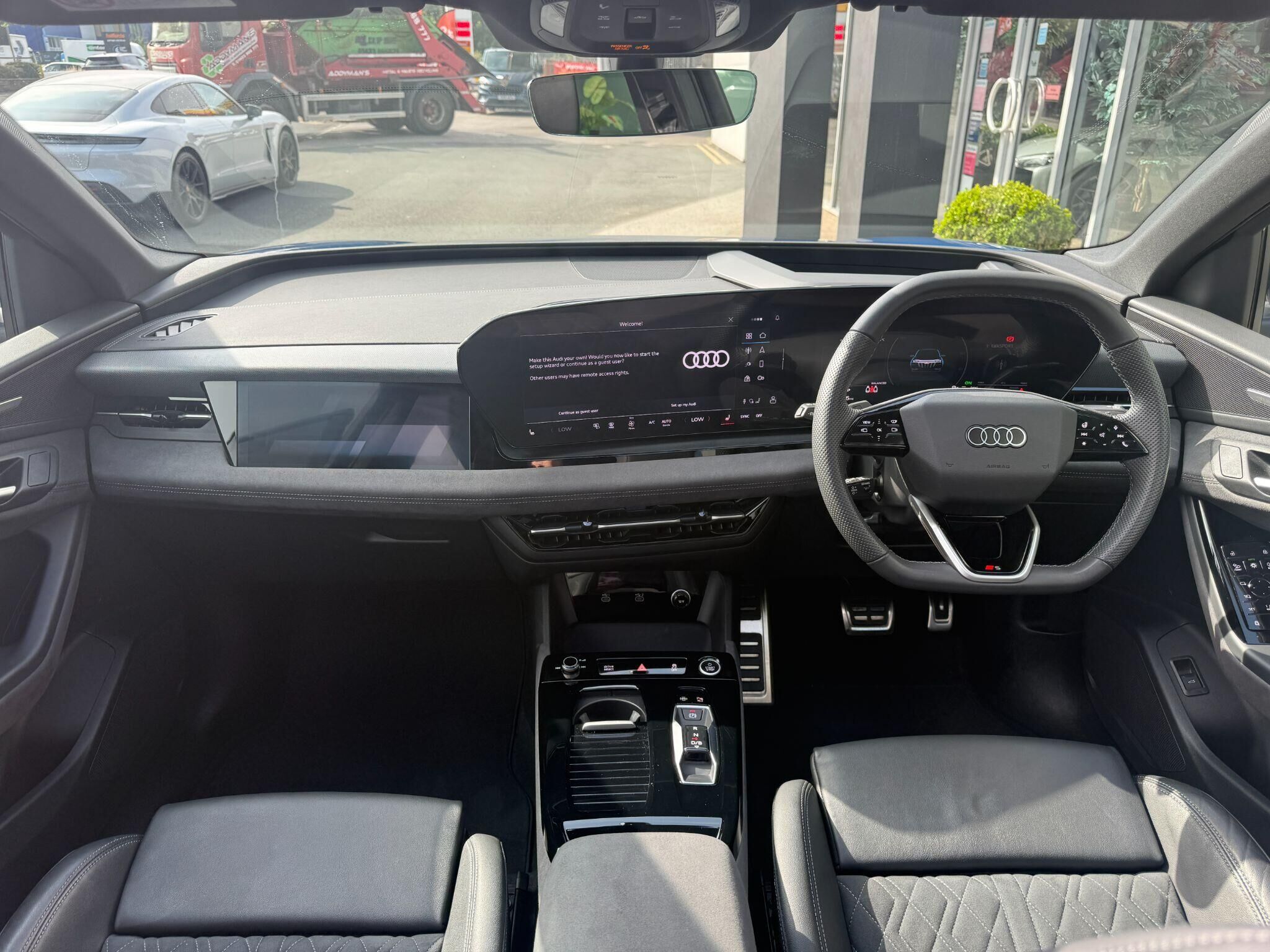 Audi Q6 e-tron Q6 e-tron Gallery Image