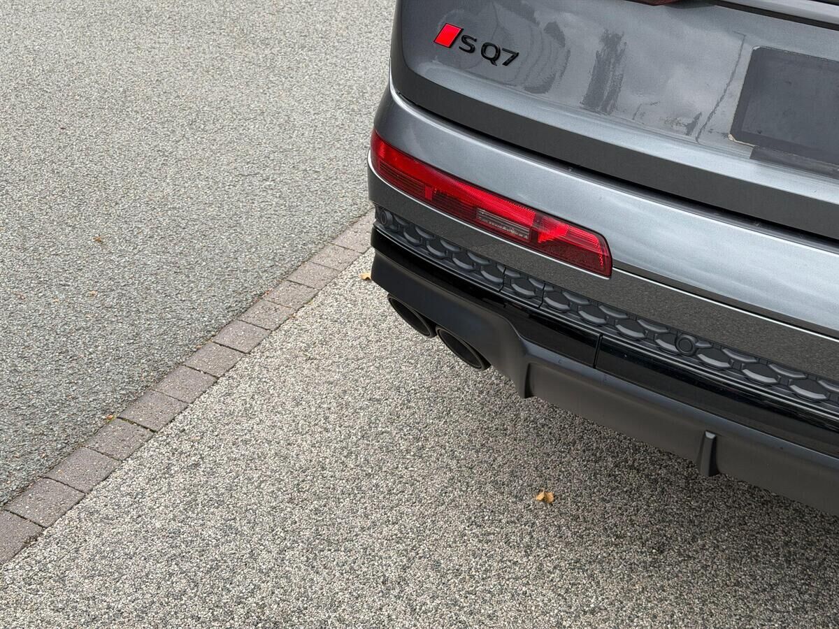 Audi SQ7 SQ7 Gallery Image