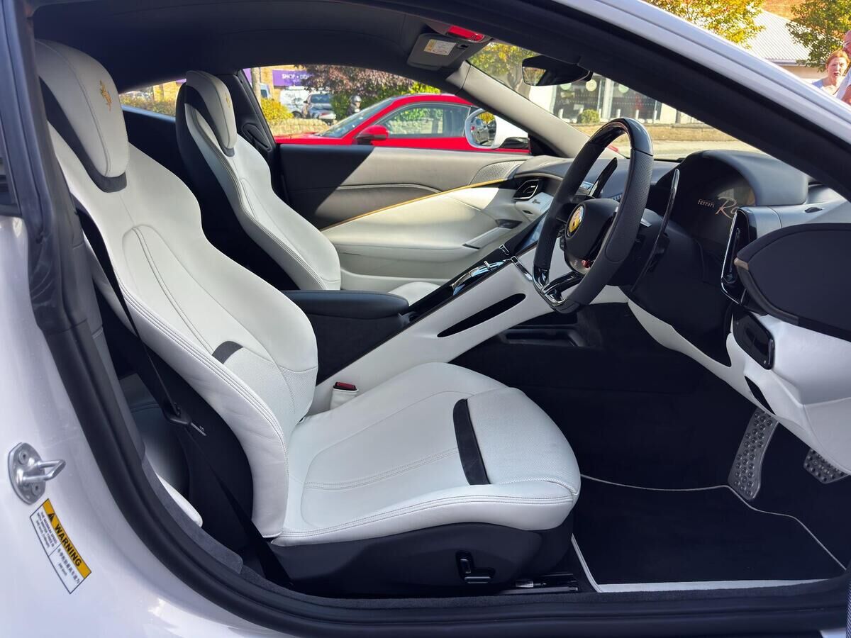 Ferrari Roma Roma Gallery Image