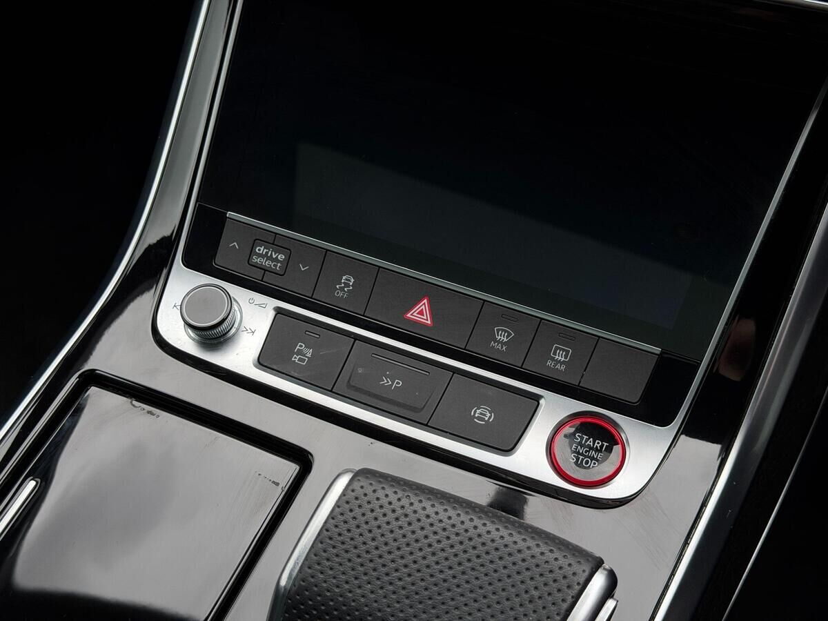 Audi SQ7 SQ7 Gallery Image