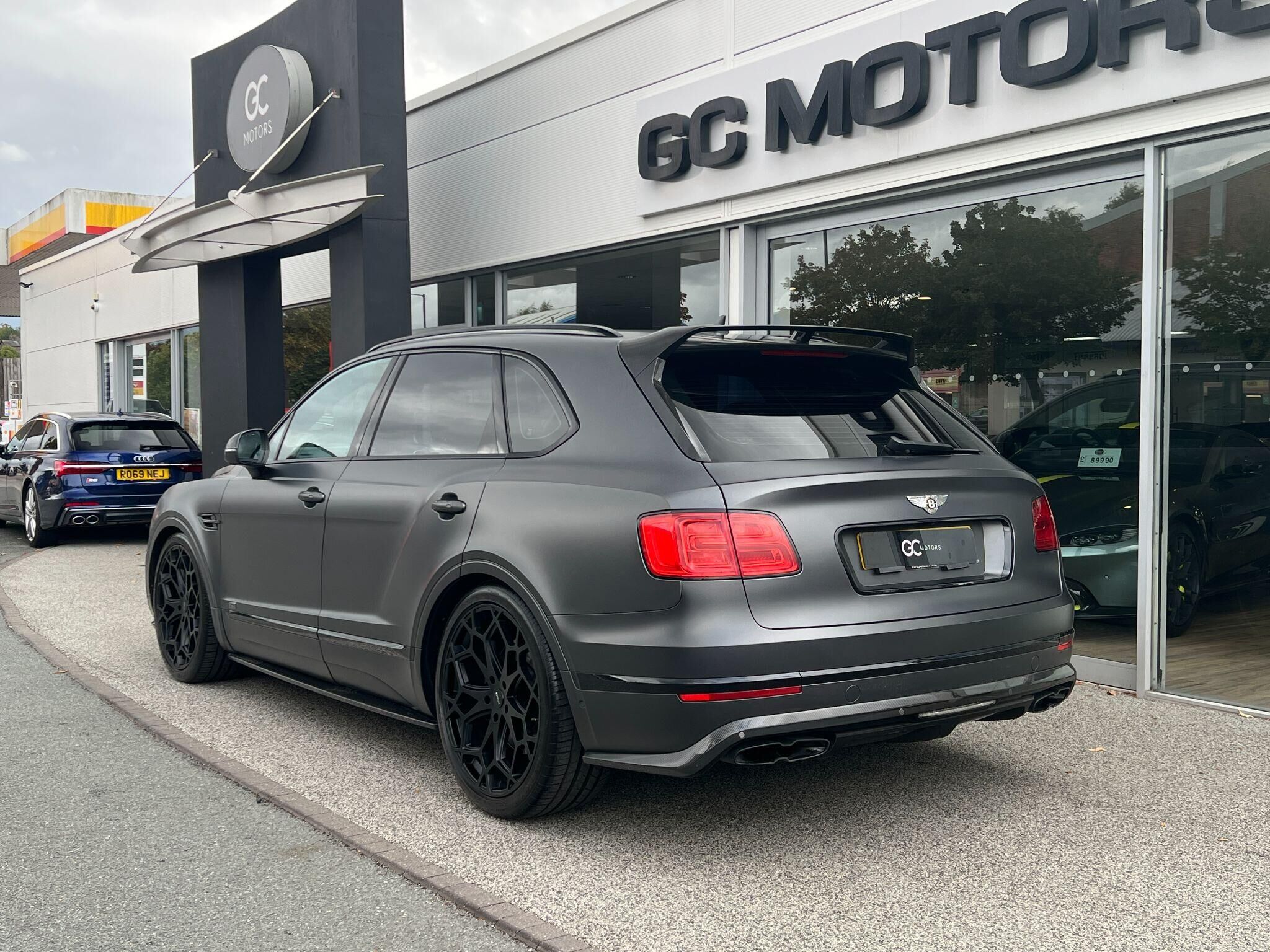 Bentley Bentayga Bentayga Gallery Image