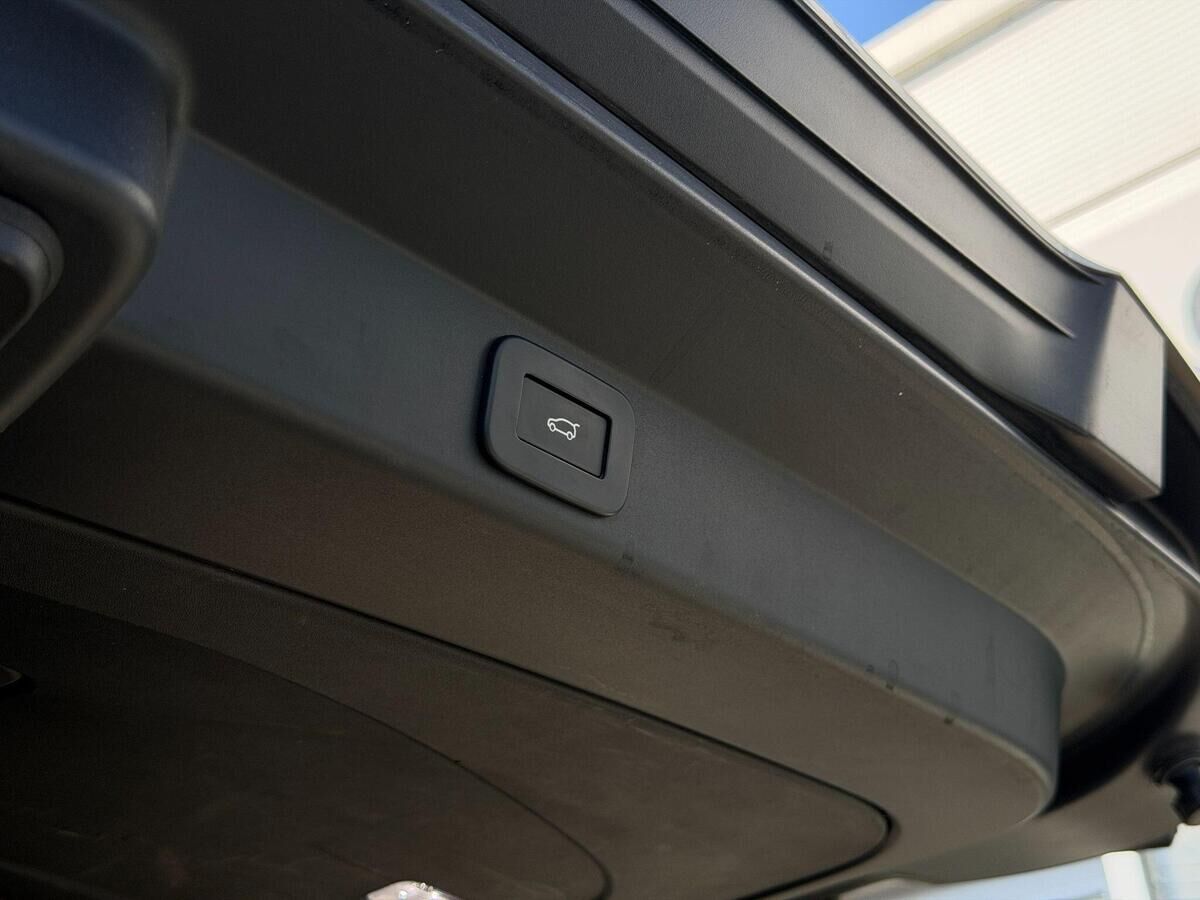 Land Rover Range Rover Sport Range Rover Sport Gallery Image