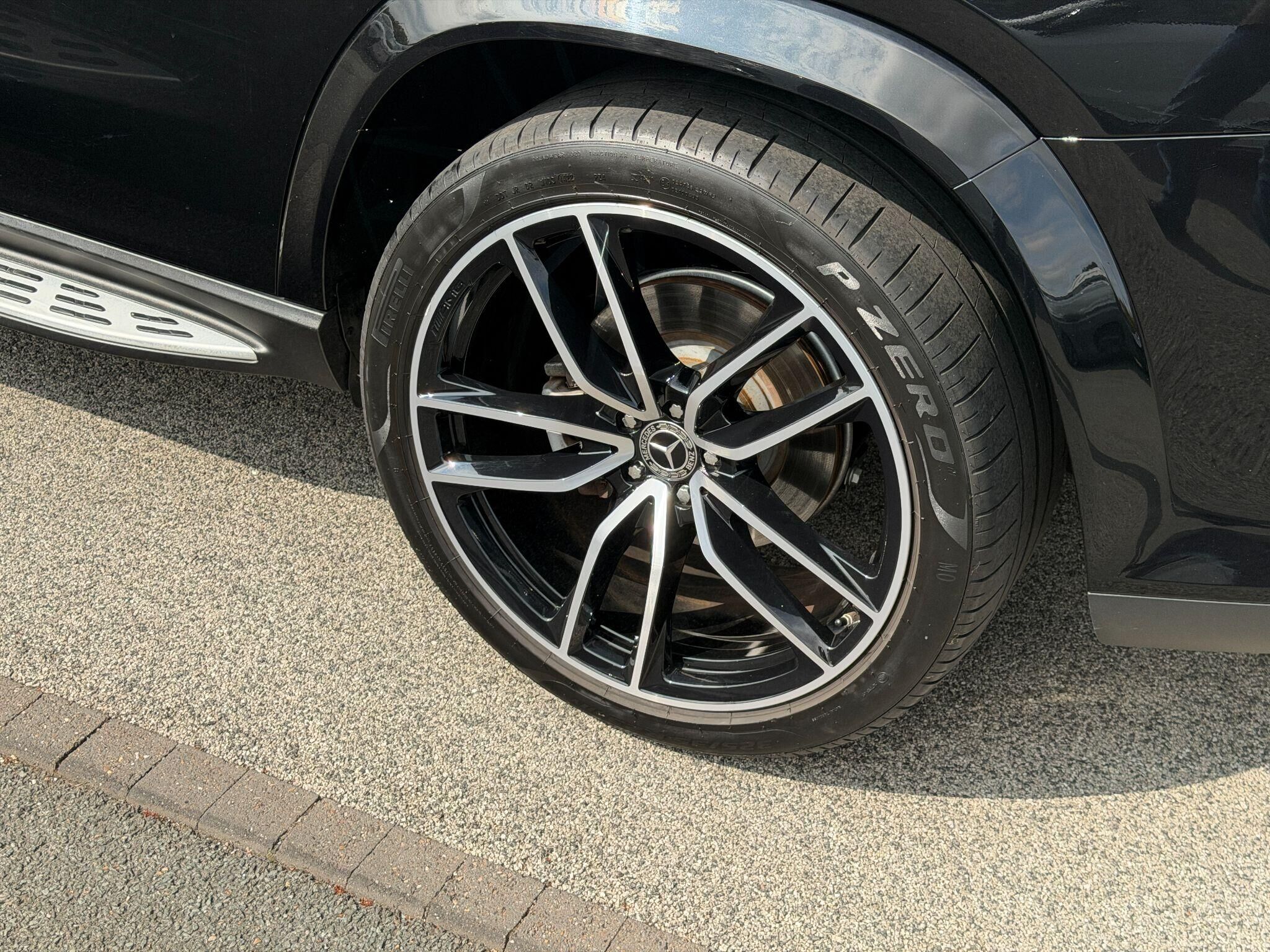 Mercedes-Benz GLS GLS Gallery Image