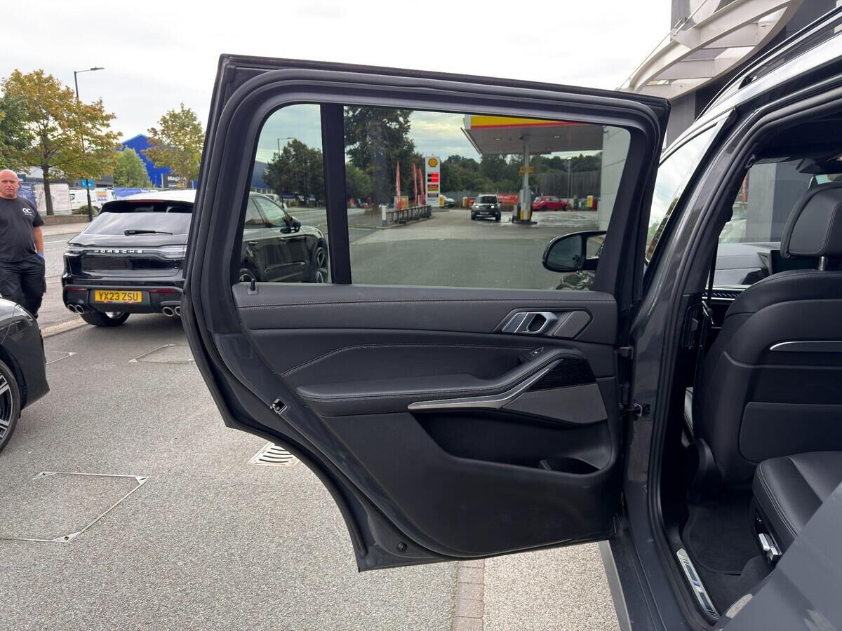 BMW X7 X7 Gallery Image