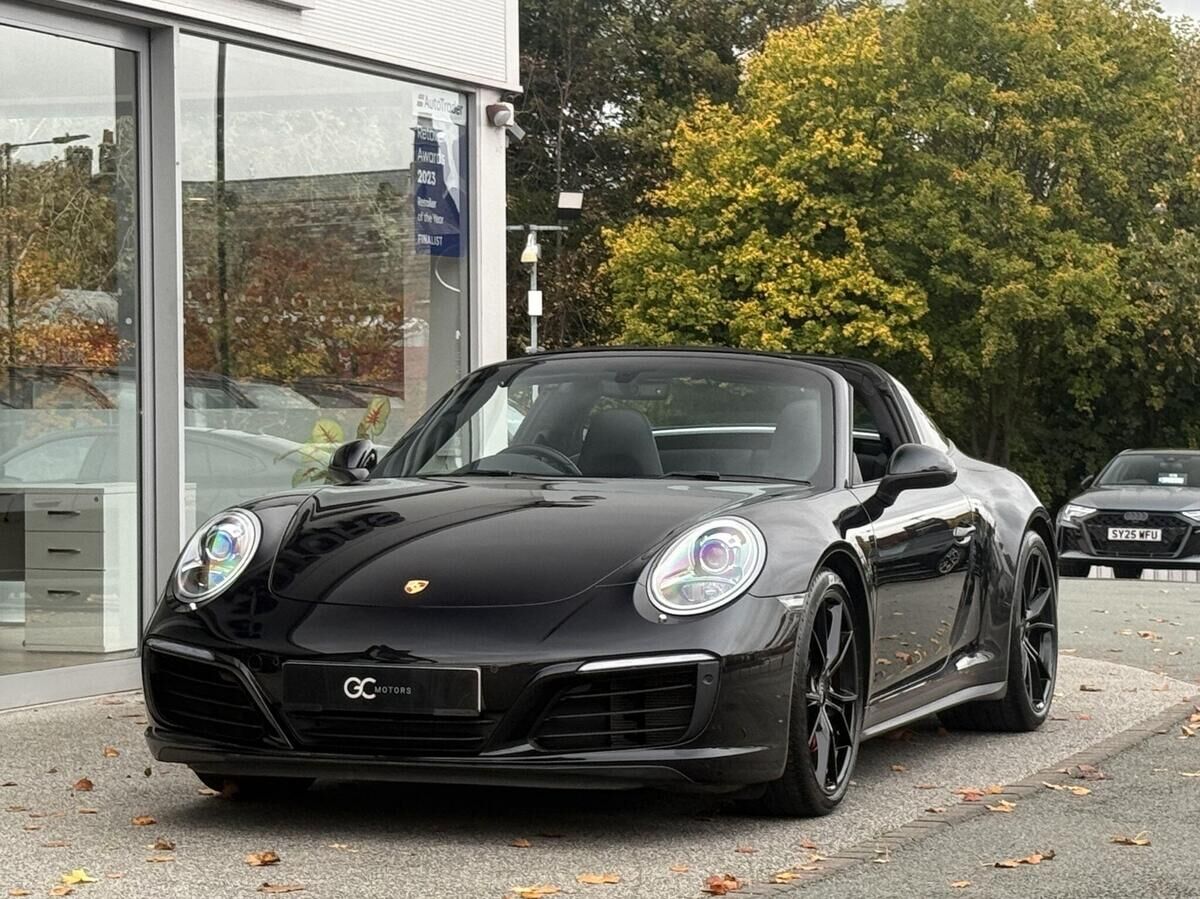 2018 Porsche 911