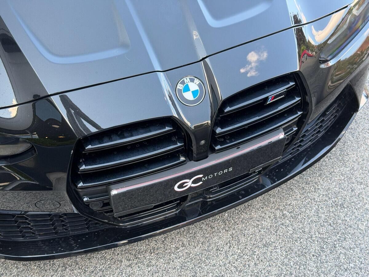 BMW M4 M4 Gallery Image