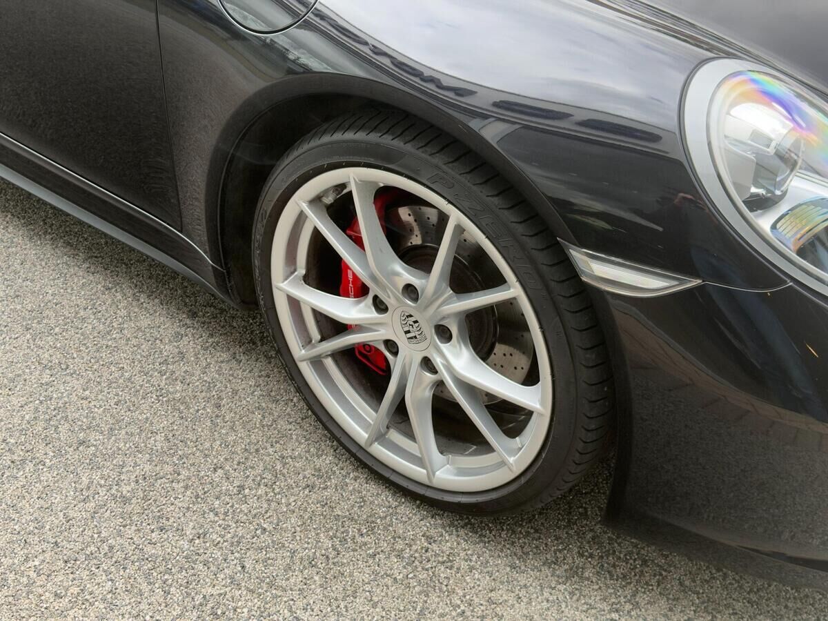 Porsche 911 911 Gallery Image