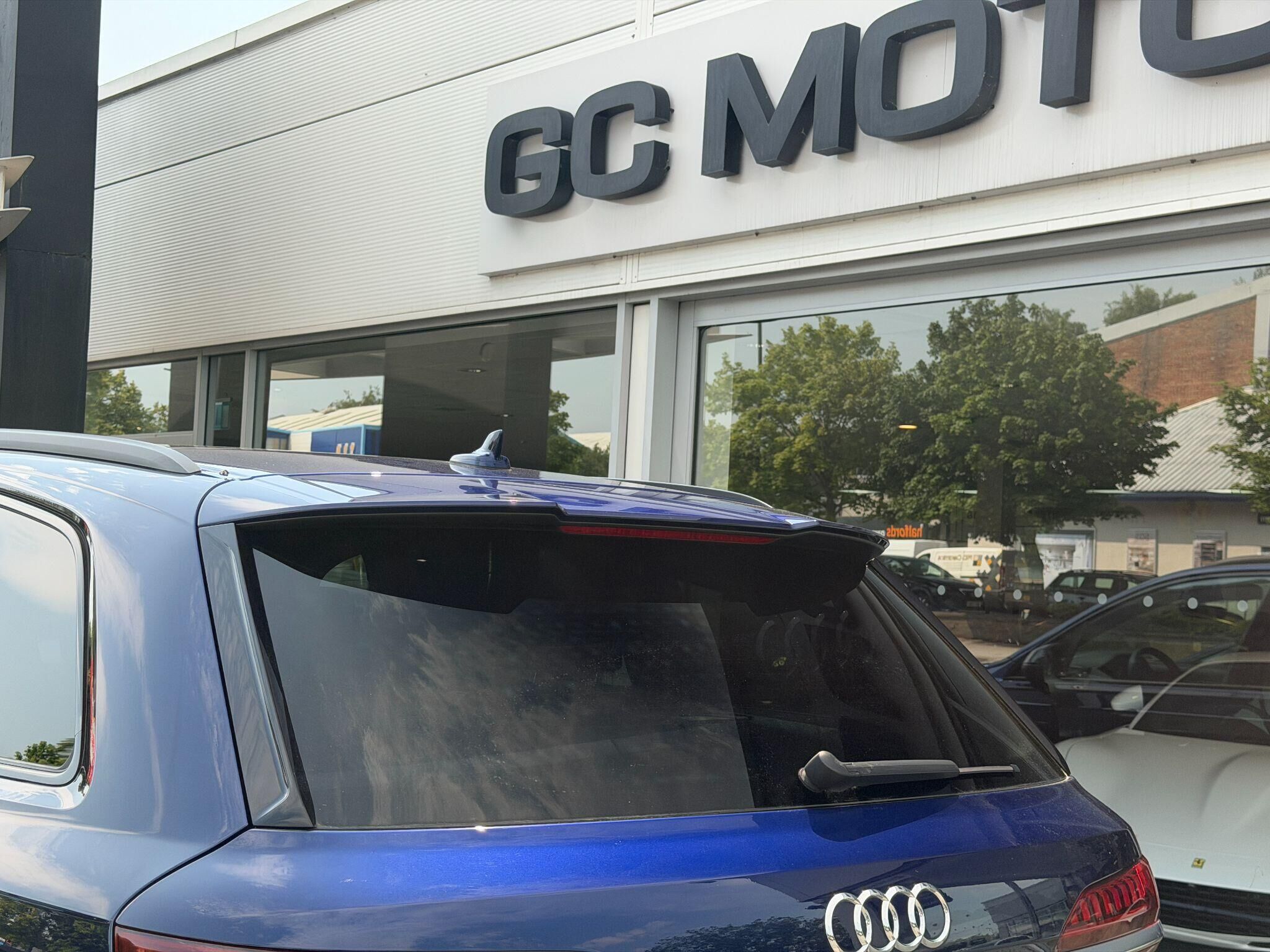 Audi Q7 Q7 Gallery Image