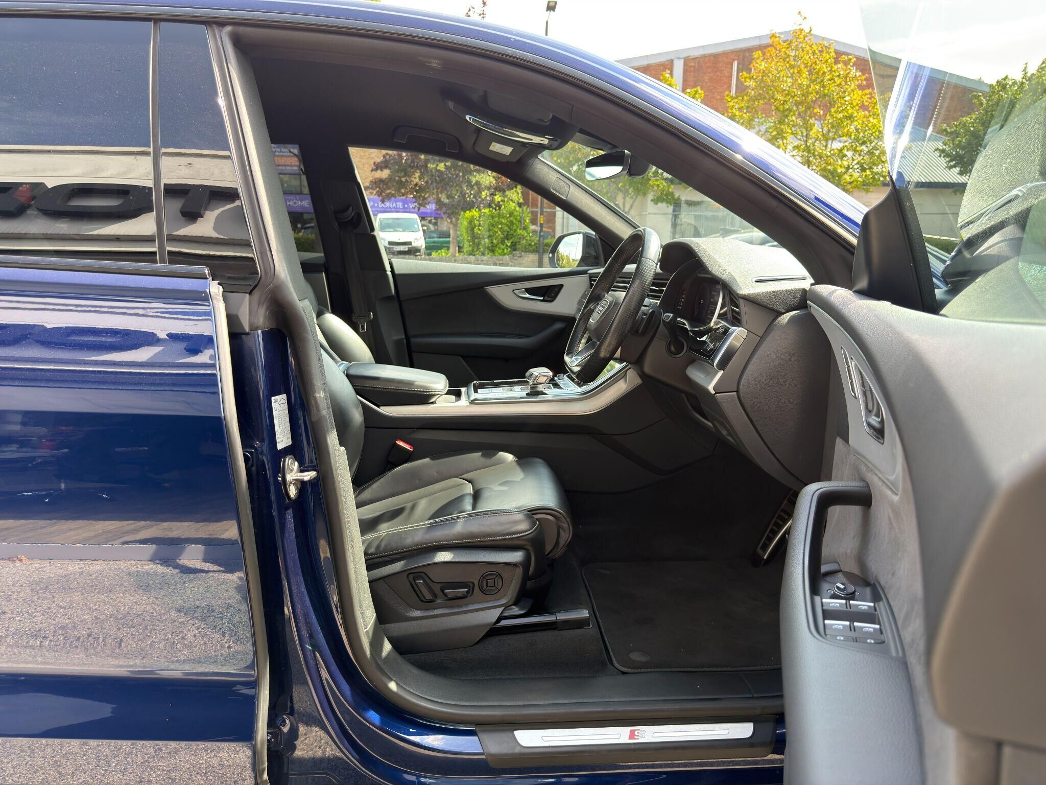 Audi Q8 Q8 Gallery Image
