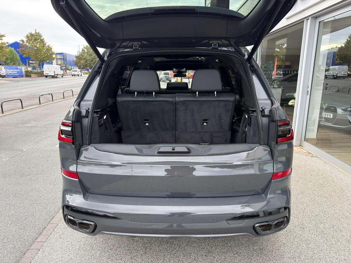 BMW X7 X7 Gallery Image