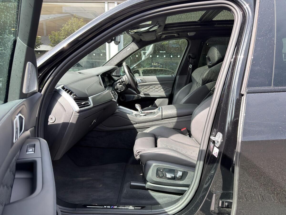 BMW X5 M X5 M Gallery Image