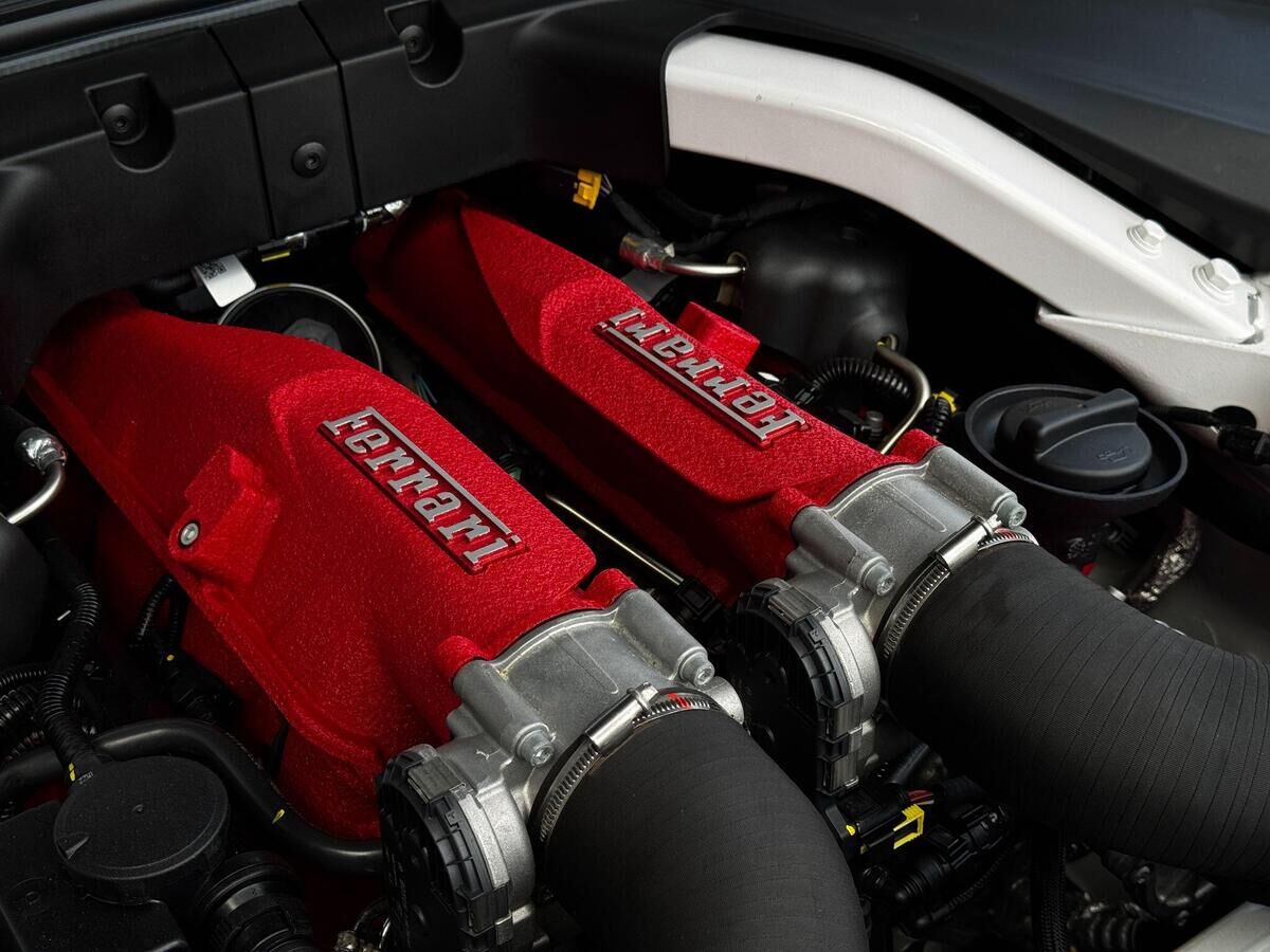 Ferrari Roma Roma Gallery Image
