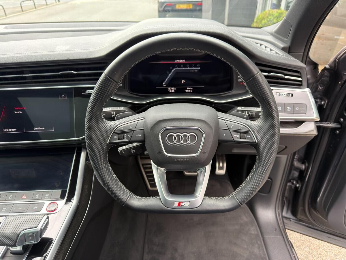 Audi SQ7 SQ7 Gallery Image