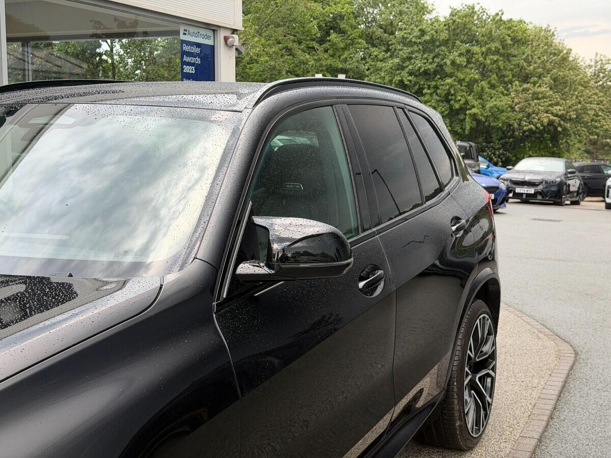 BMW X5 M X5 M Gallery Image