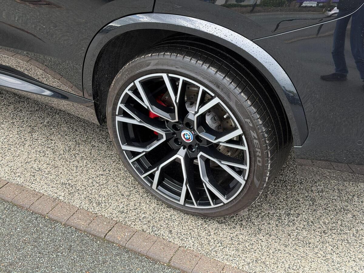 BMW X5 M X5 M Gallery Image
