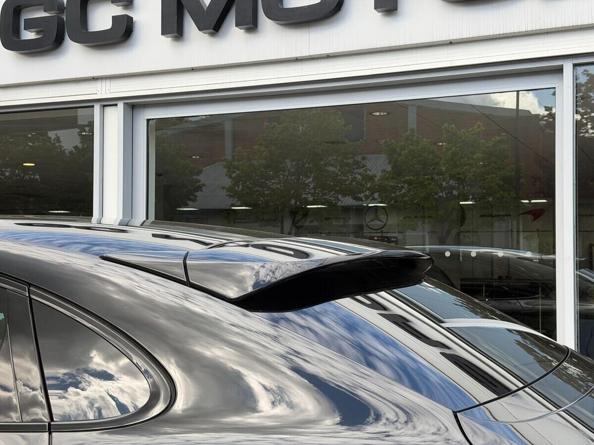Porsche Cayenne Cayenne Gallery Image