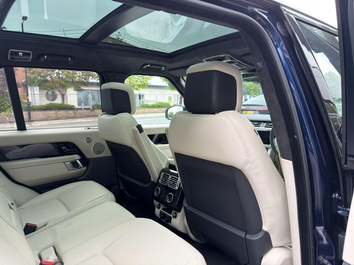 Land Rover Range Rover Range Rover Gallery Image