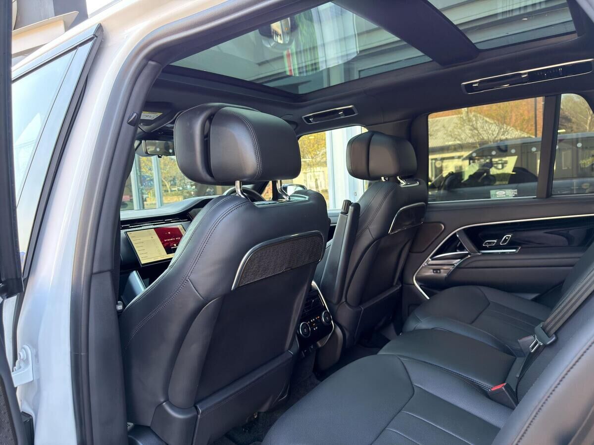 Land Rover Range Rover Range Rover Gallery Image