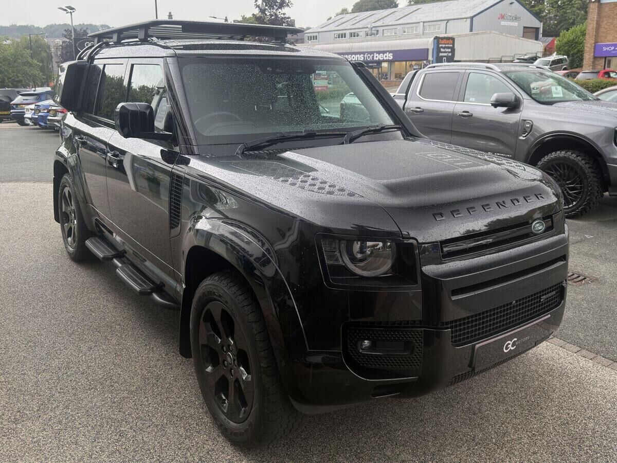 Land Rover Defender 110 Defender 110 Gallery Image