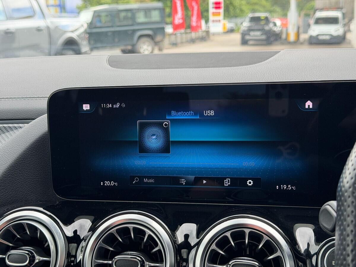 Mercedes-Benz GLA GLA Gallery Image