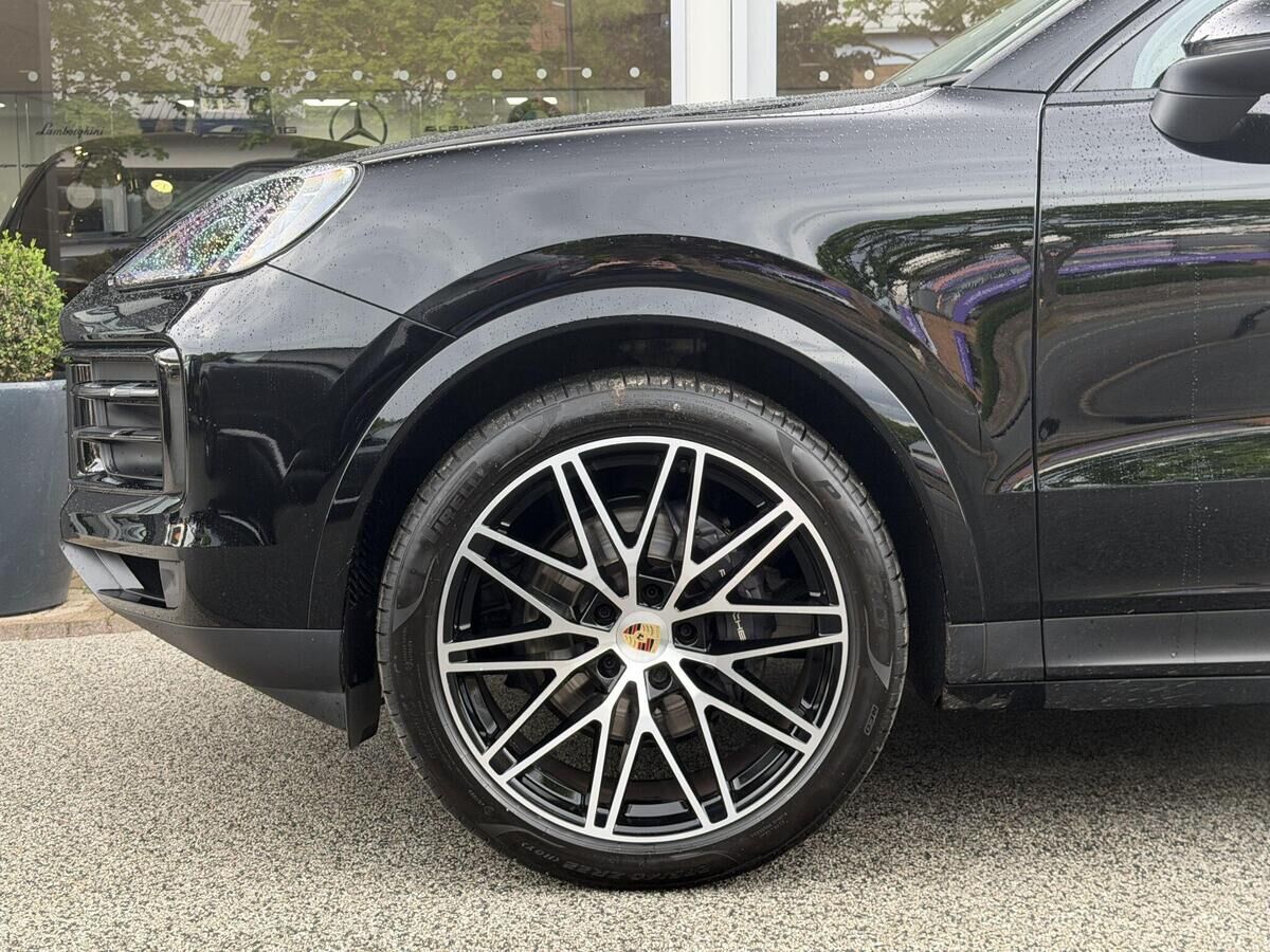 Porsche Cayenne Cayenne Gallery Image