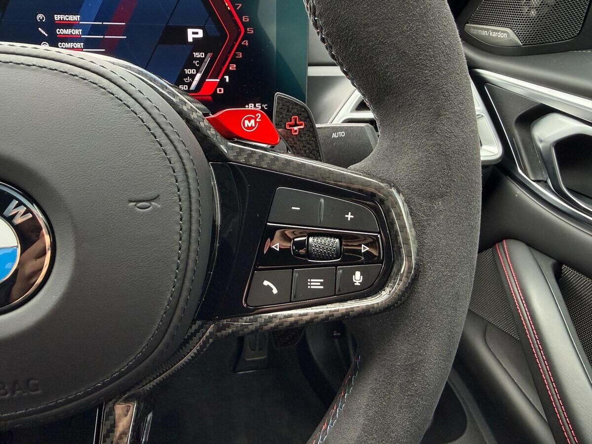 BMW M4 M4 Gallery Image