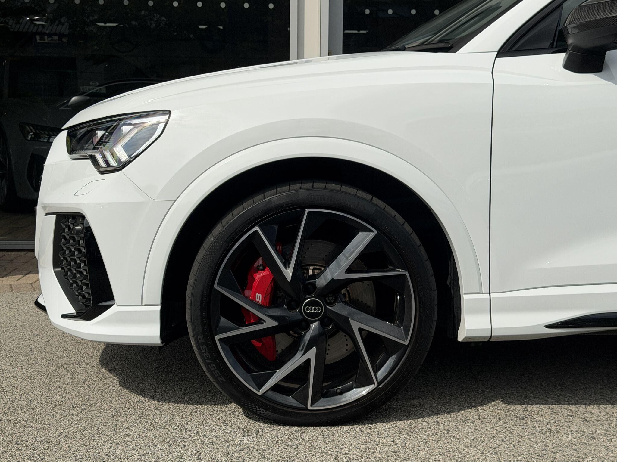 Audi RS Q3 RS Q3 Gallery Image