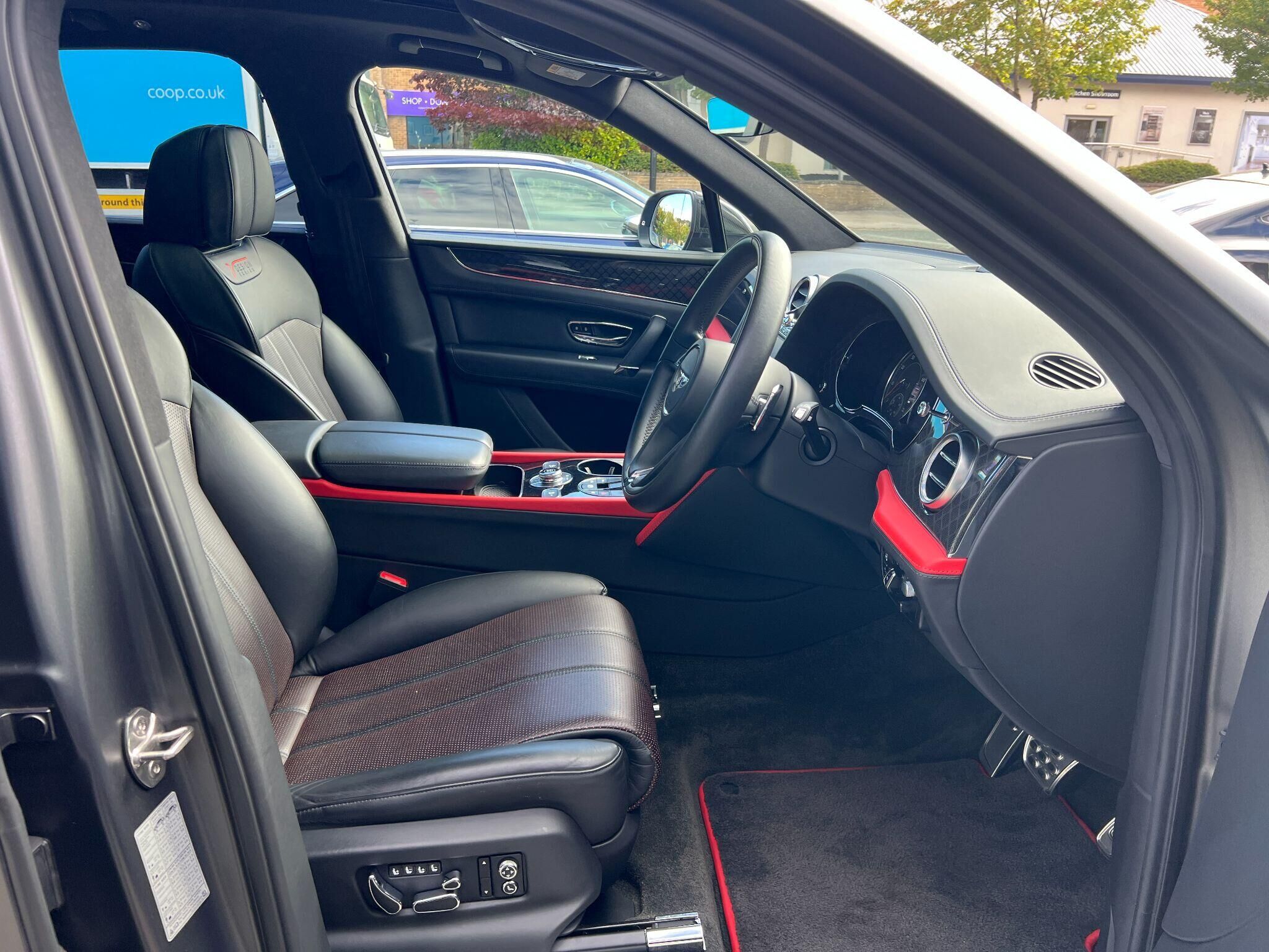 Bentley Bentayga Bentayga Gallery Image