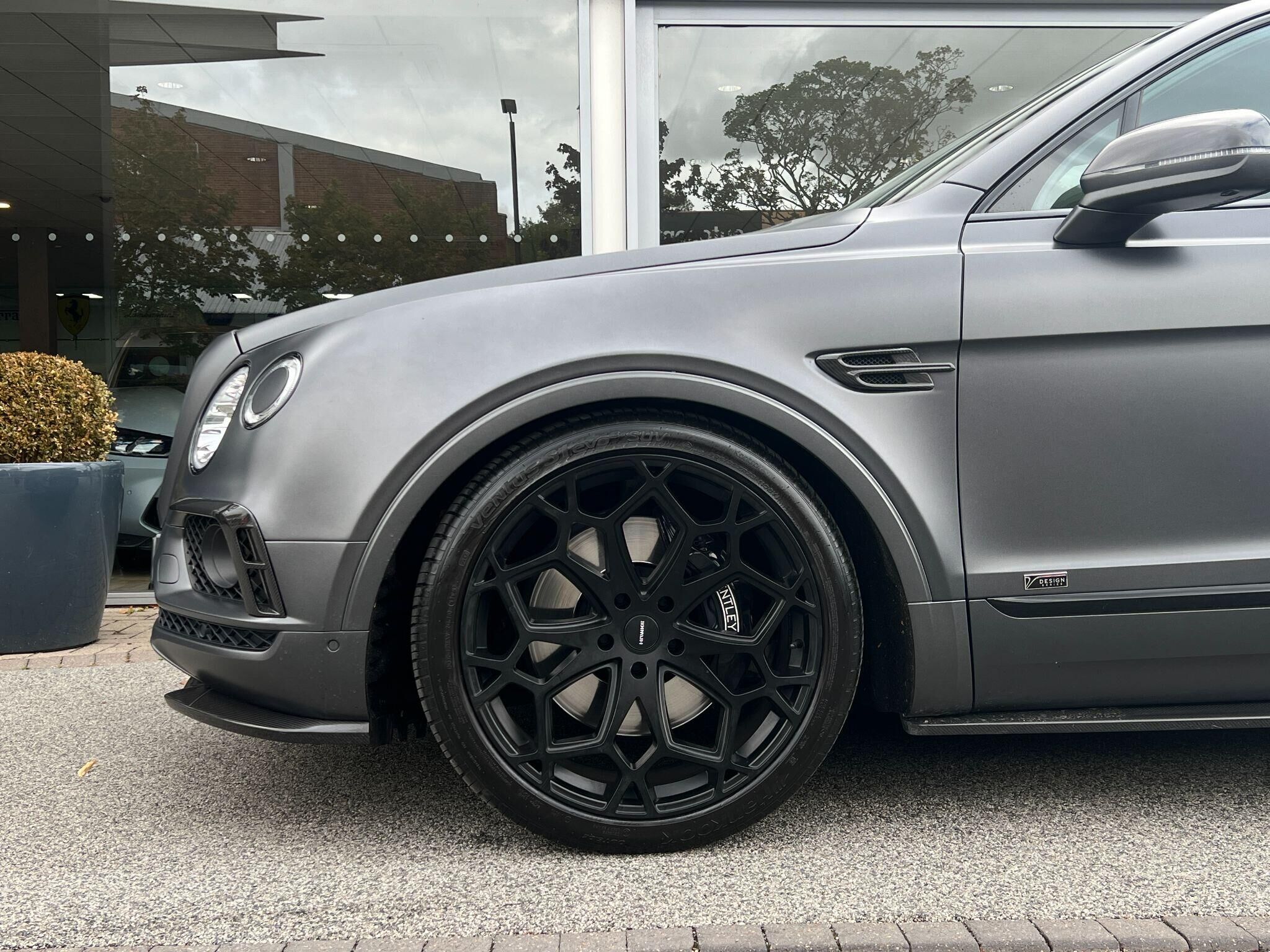 Bentley Bentayga Bentayga Gallery Image