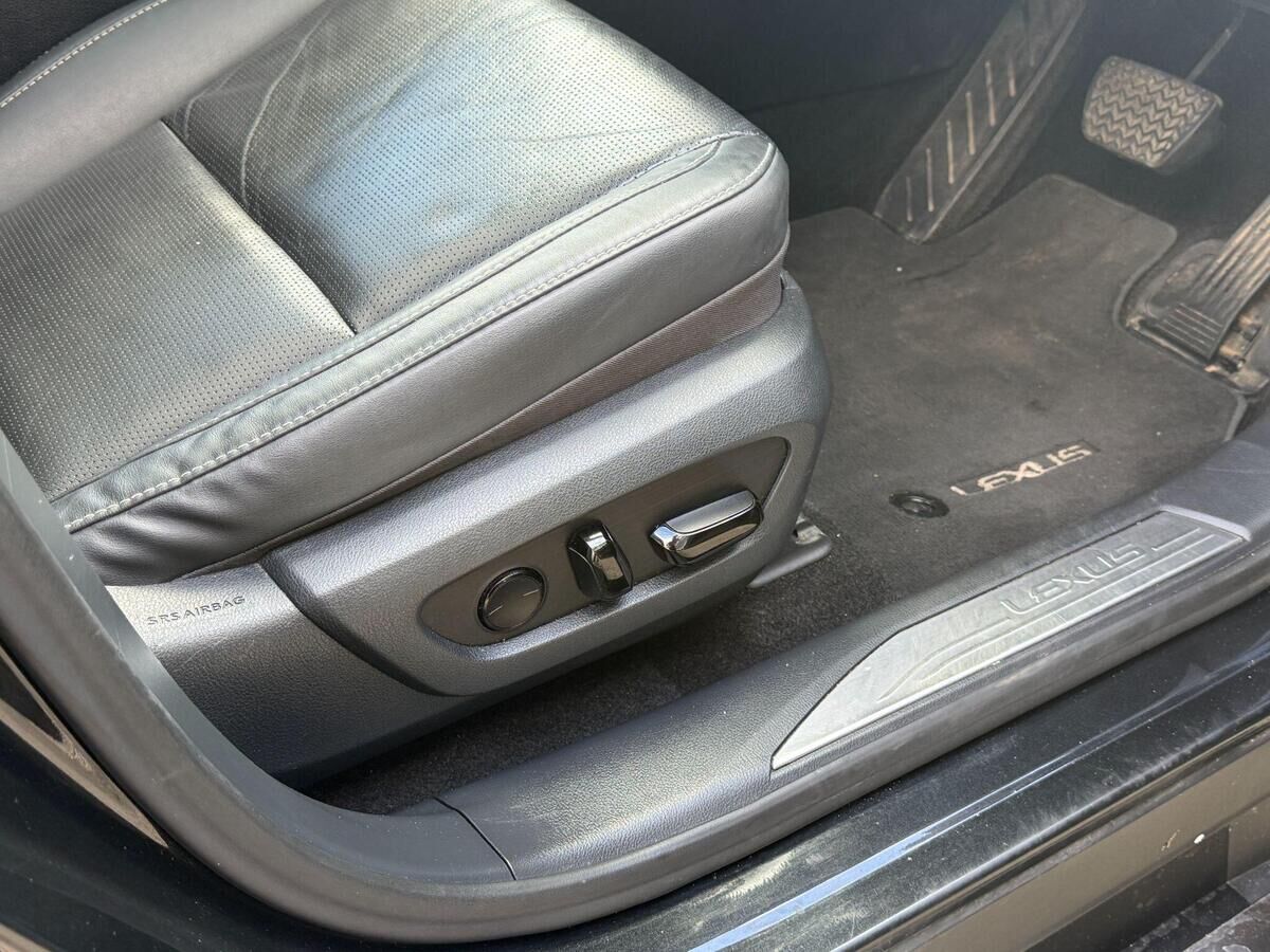 Lexus RX RX Gallery Image
