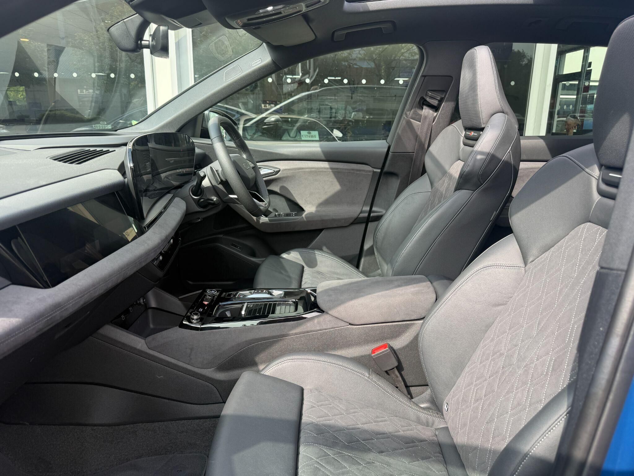 Audi Q6 e-tron Q6 e-tron Gallery Image