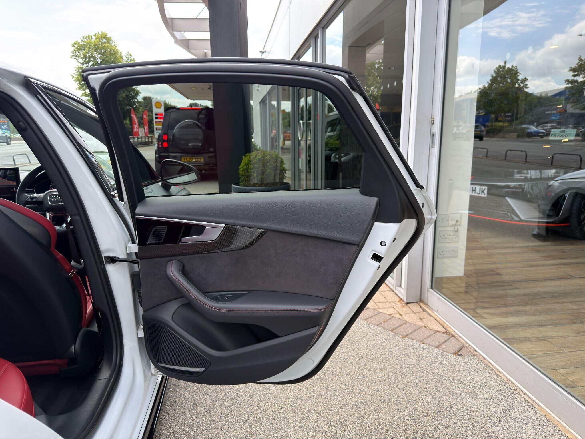 Audi S4 S4 Gallery Image