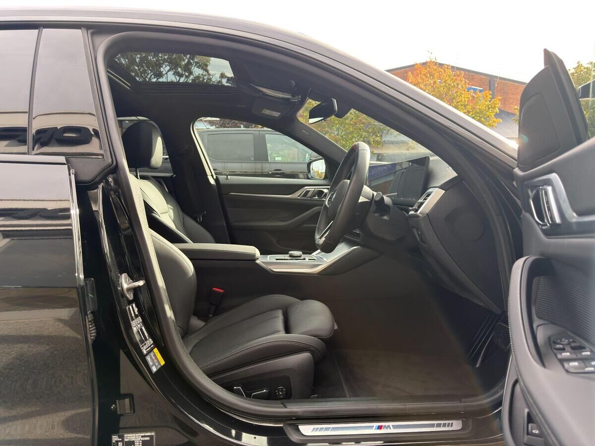 BMW i4 i4 Gallery Image