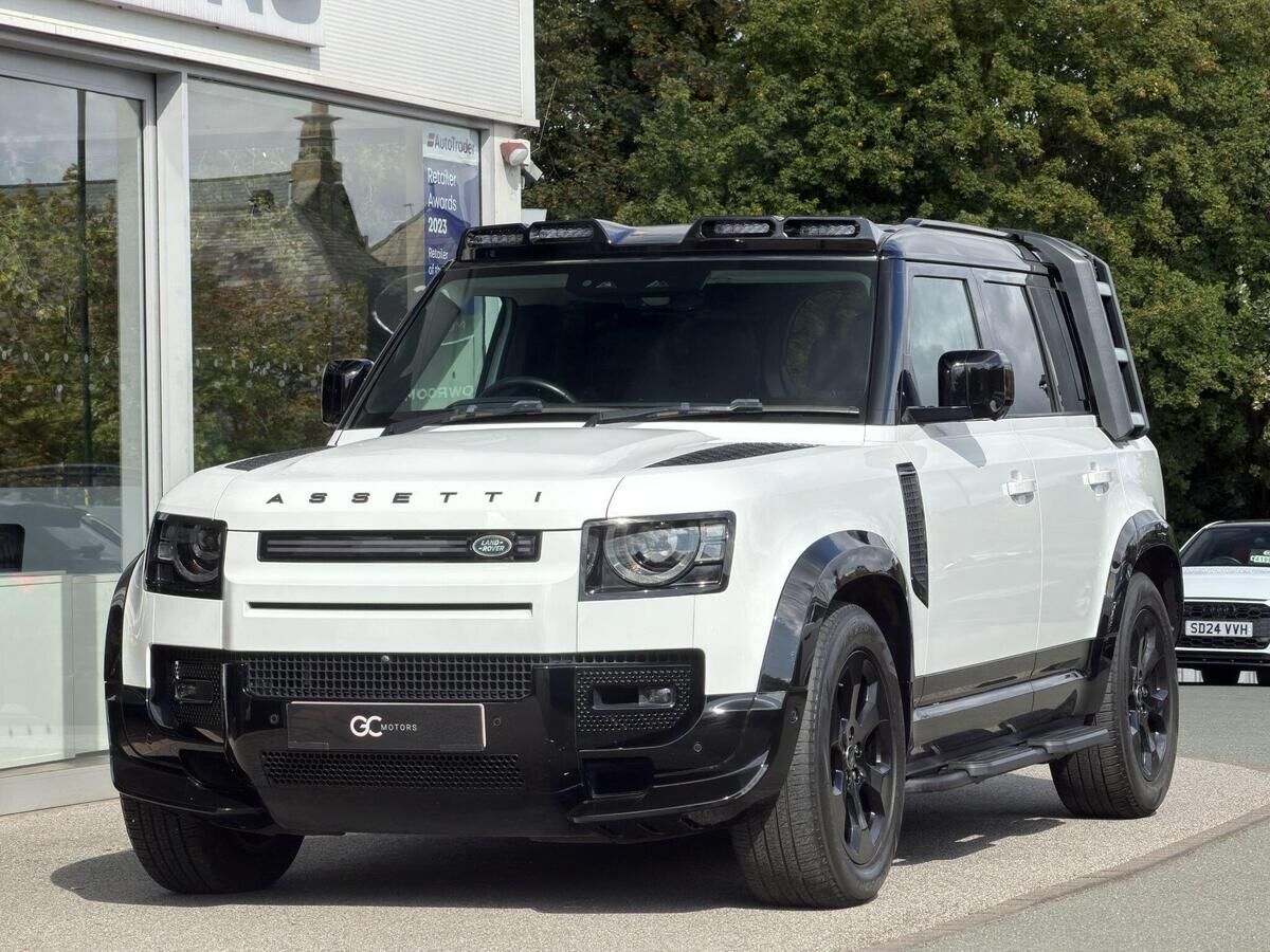 Land Rover Defender 110 Defender 110 Gallery Image