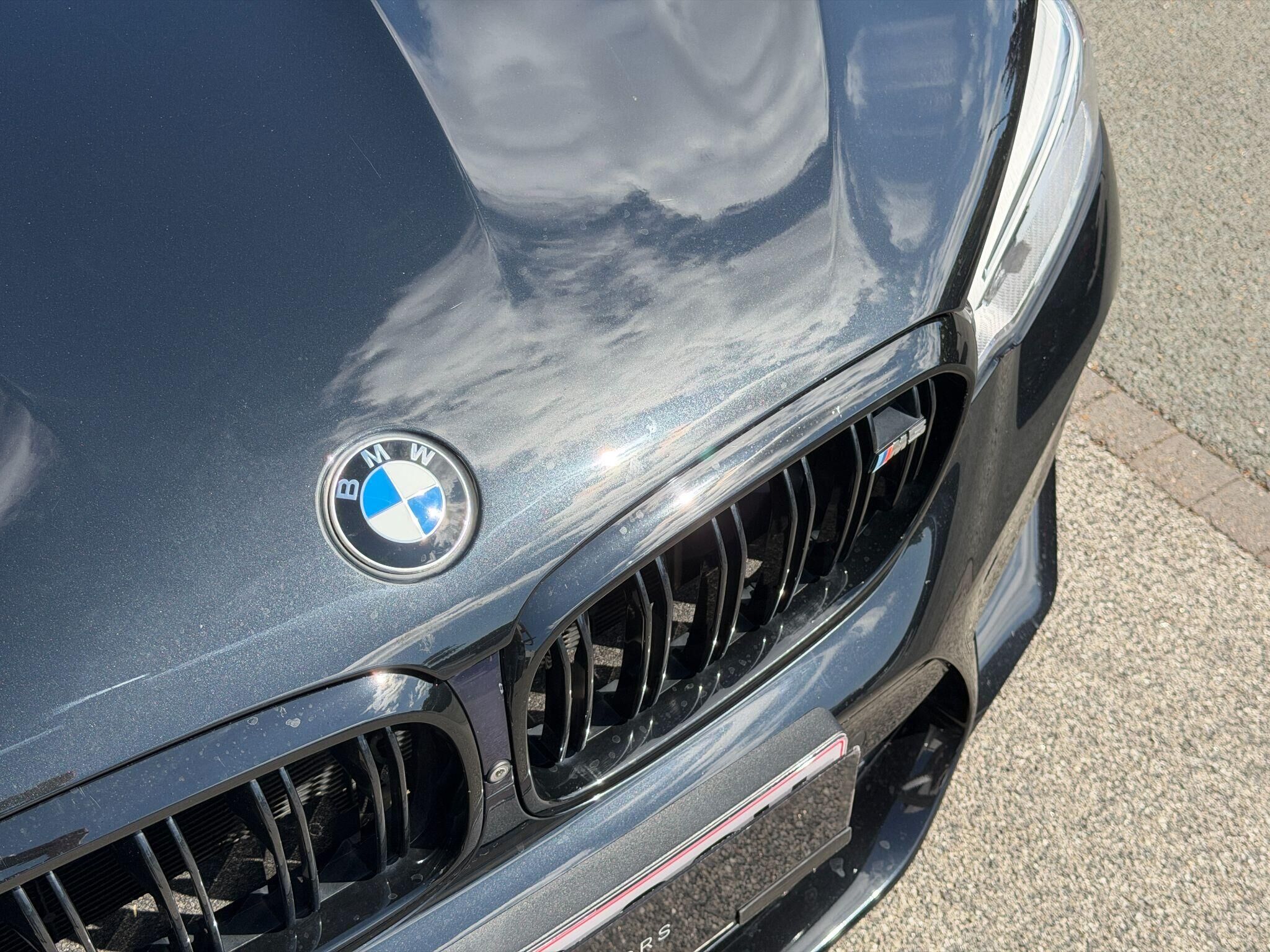 BMW M5 M5 Gallery Image