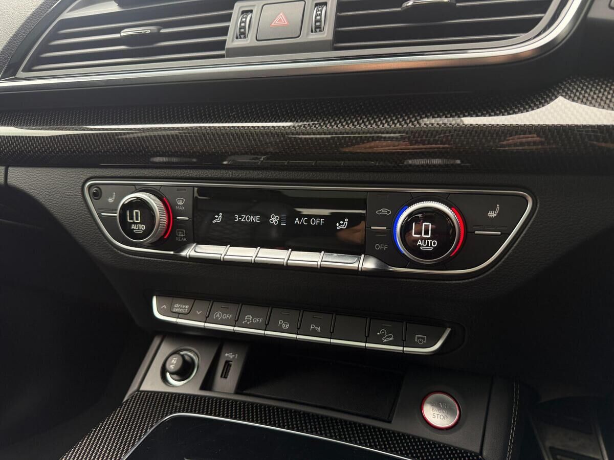 Audi SQ5 SQ5 Gallery Image