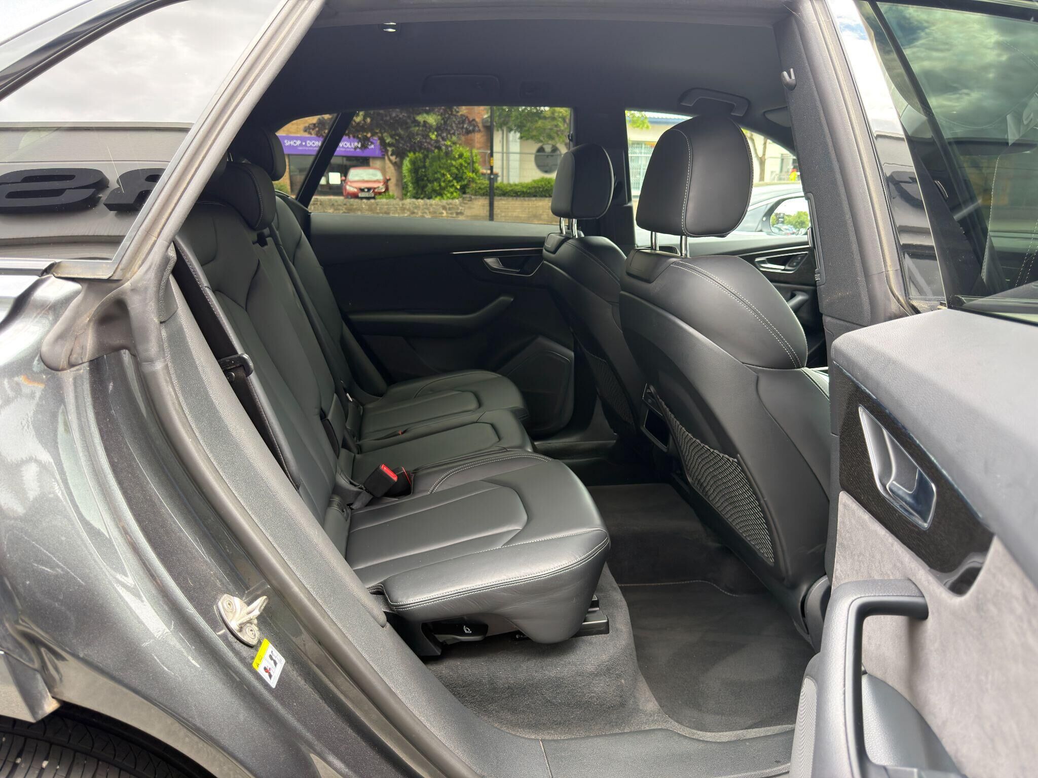 Audi Q8 Q8 Gallery Image