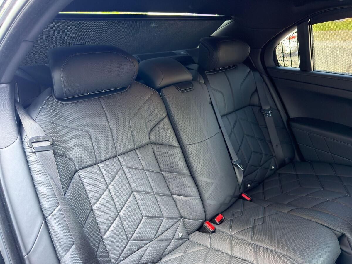BMW 7 Series 7 Series Gallery Image