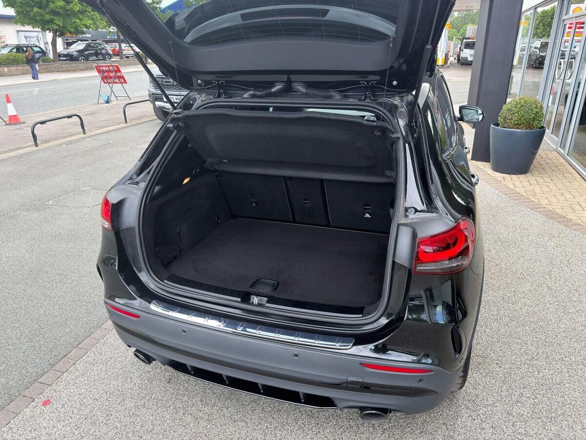 Mercedes-Benz GLA GLA Gallery Image