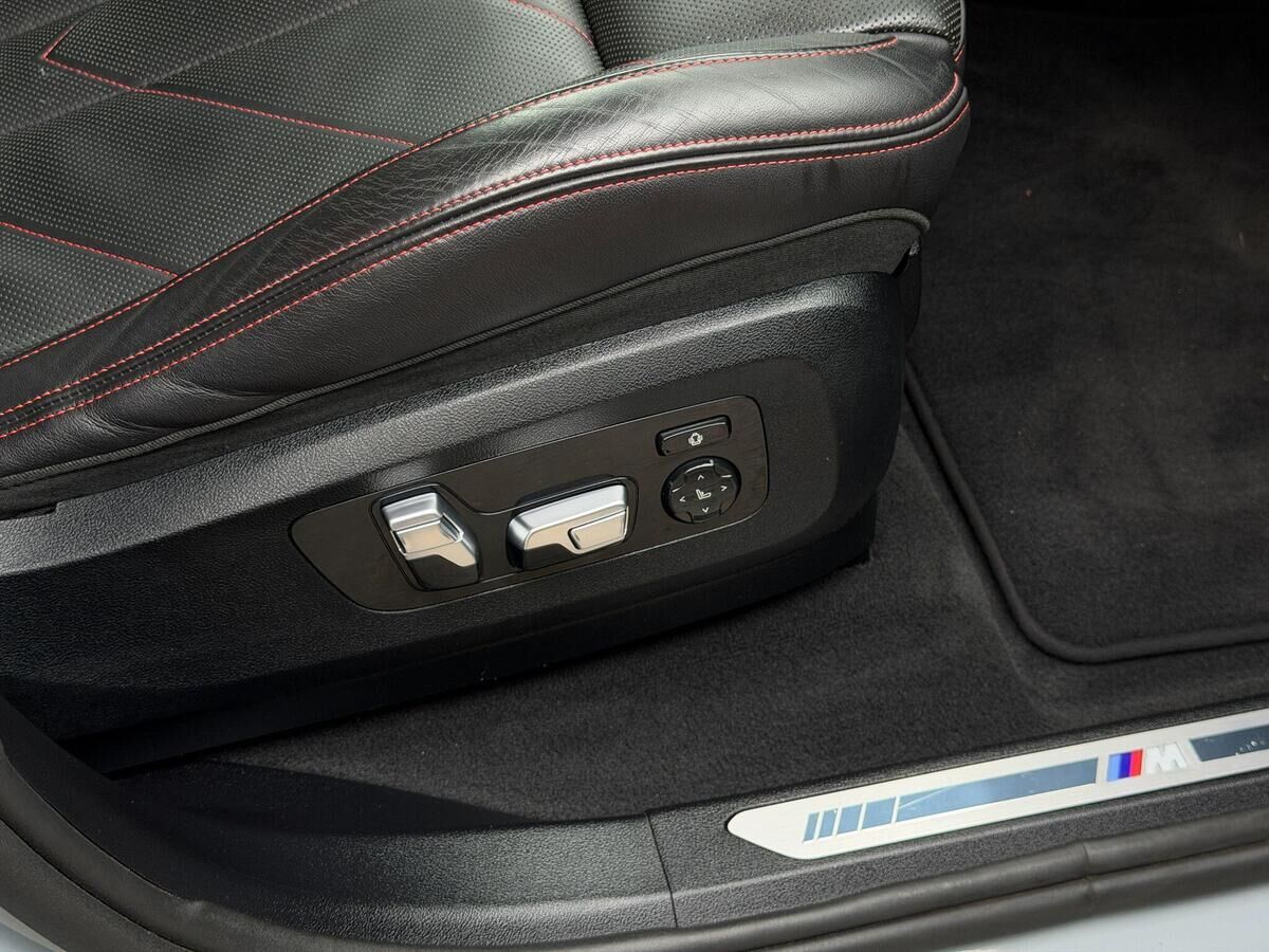 BMW XM XM Gallery Image